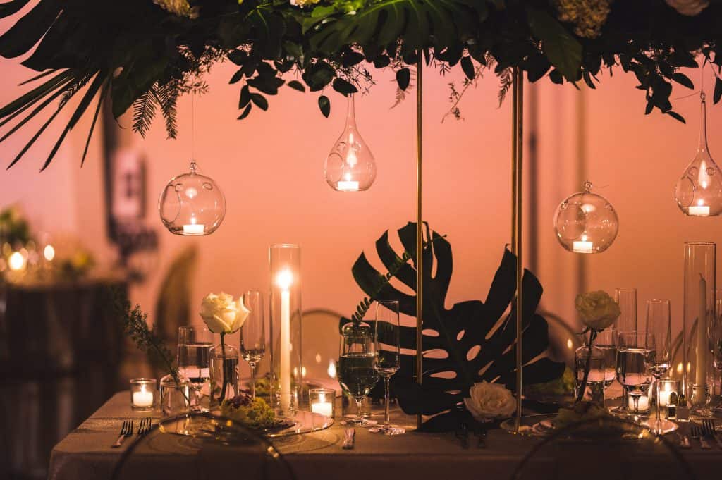 modern wedding reception decor
