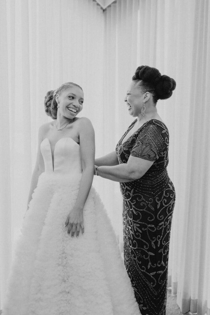 Kofi & Alanna Ghanaian and western wedding in Houston planned by Épris Events – photo by Martin Weddings