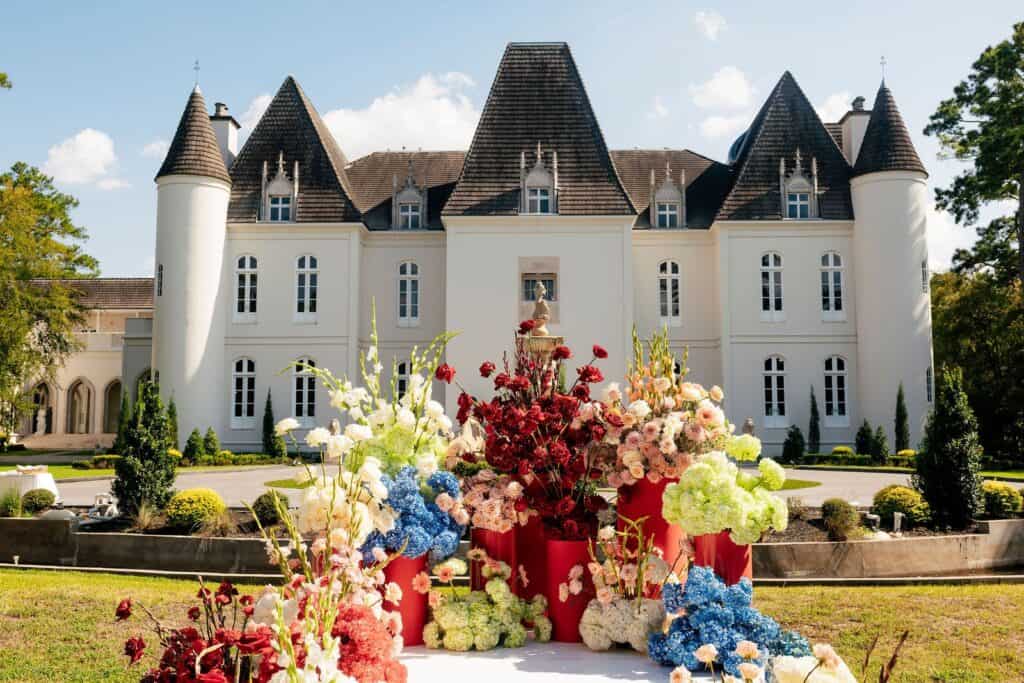 Mmesoma & Sean luxury Nigerian wedding at Chateau Nouvelle in Houston, planned by Épris Events – photo by Color Du Jour Photography