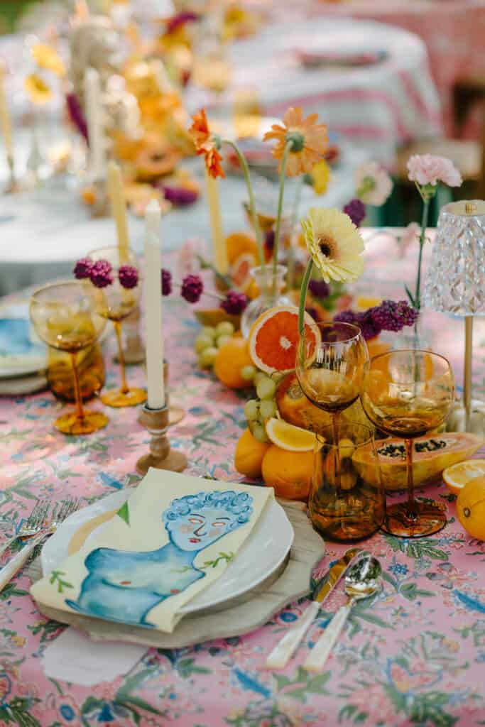 Garden wedding editorial at Sandlewood Manor with vintage cars and colorful tablescapes, designed by Épris Events – photo by Alecca Synclair Photography