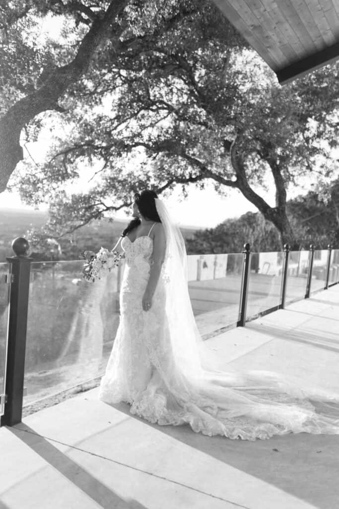 Sarah & Jacob Greek Orthodox wedding in Austin coordinated by Épris Events – photo by Allie Flandermeyer Photo