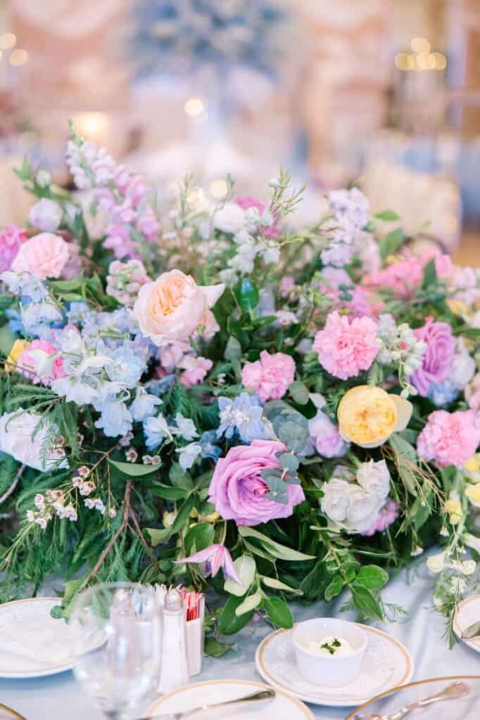 Blue and white garden tea party fundraiser at the Junior League of Houston designed by Épris Events – photo by Blanca Perez