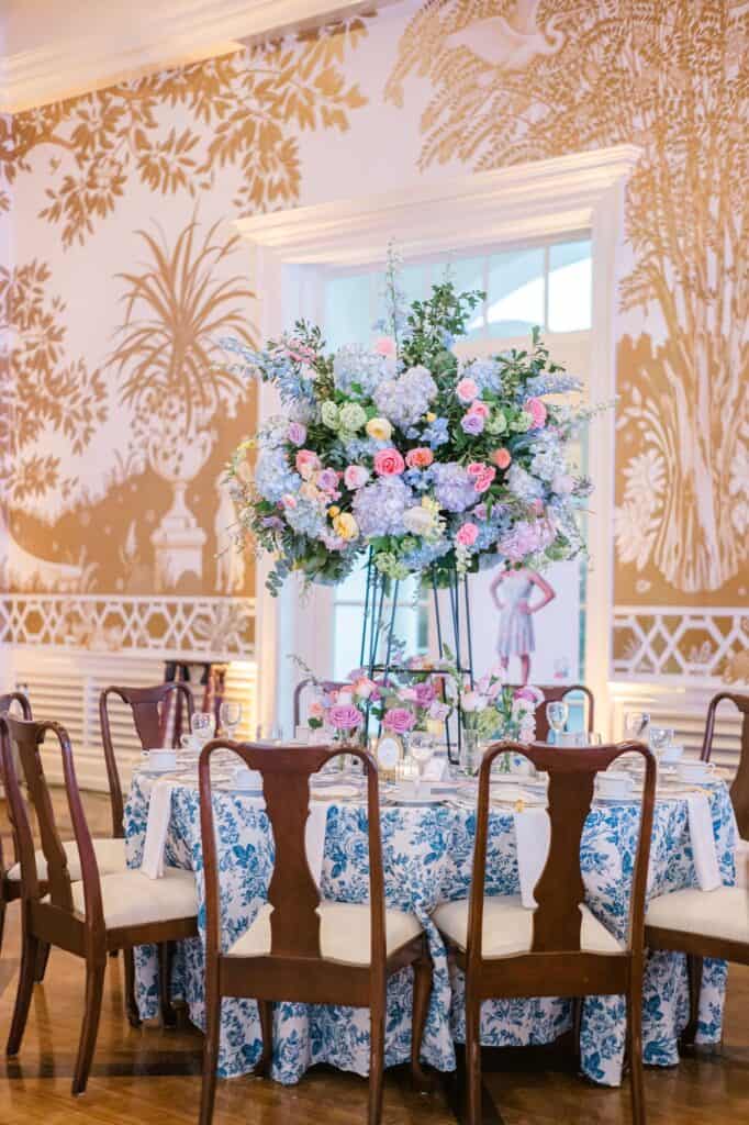 Blue and white garden tea party fundraiser at the Junior League of Houston designed by Épris Events – photo by Blanca Perez