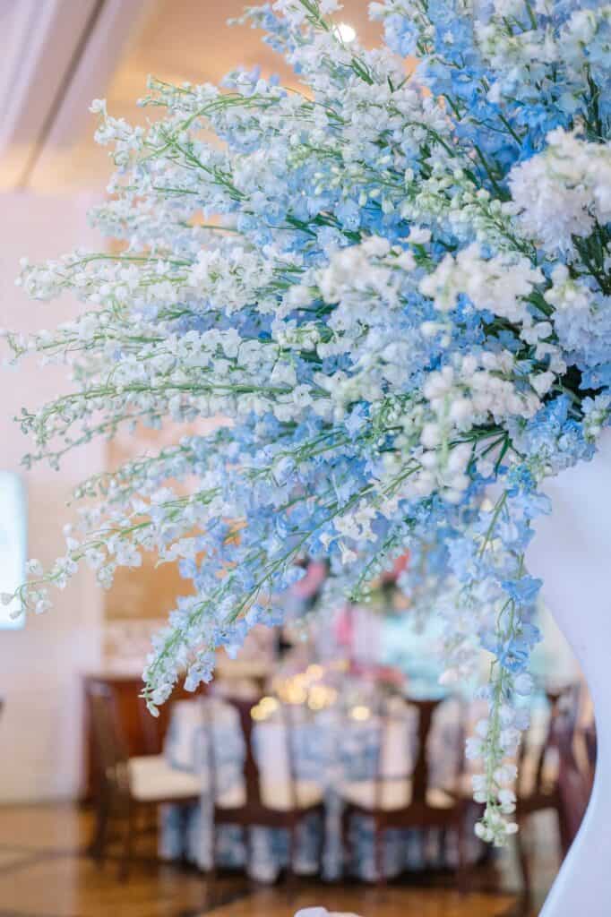 Blue and white garden tea party fundraiser at the Junior League of Houston designed by Épris Events – photo by Blanca Perez