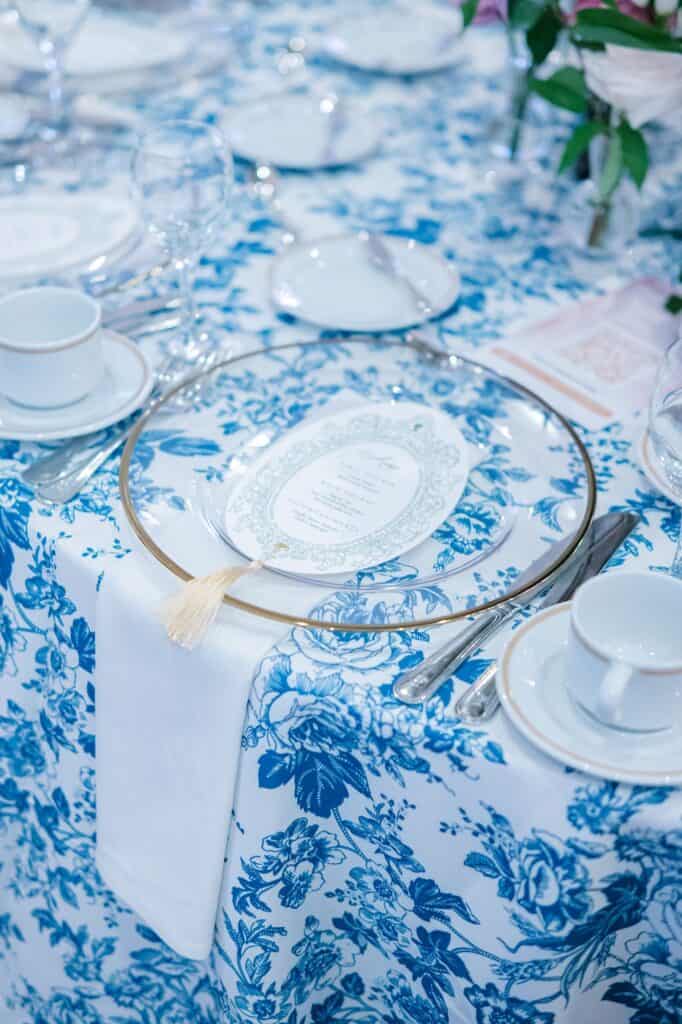 Blue and white garden tea party fundraiser at the Junior League of Houston designed by Épris Events – photo by Blanca Perez