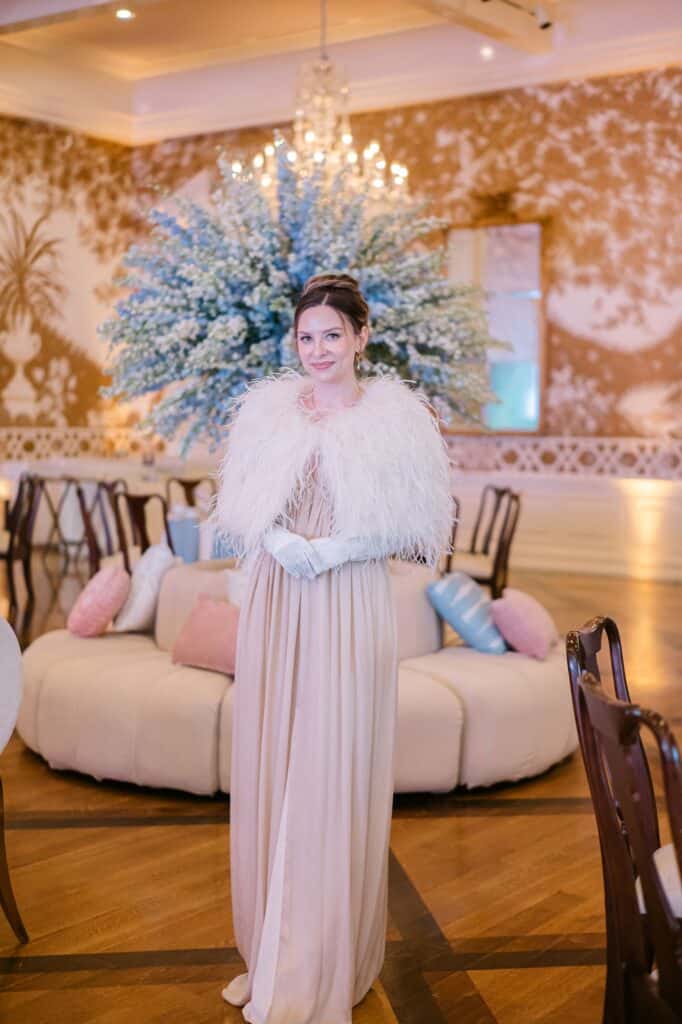 Blue and white garden tea party fundraiser at the Junior League of Houston designed by Épris Events – photo by Blanca Perez